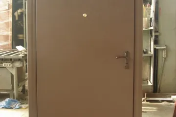 Двери входные металлические