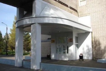 Отделка крыльца композитно-алюминиевыми панелями