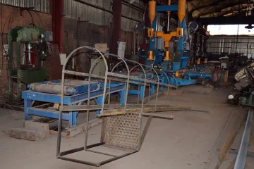 Вертикальные металлические лестницы