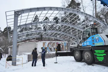 Уличный навес для сцены