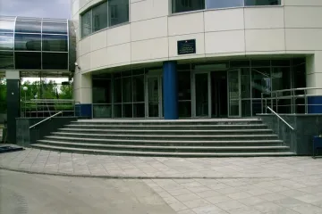 Входные лестничные перила