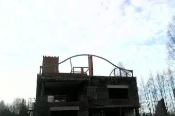 Изогнутые балки на крышу
