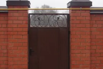 Металлические калитки и ворота